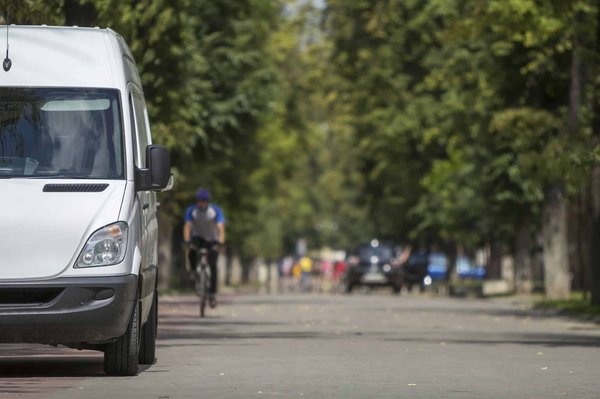 Location minibus 9 places : conseils pour une aventure en groupe réussie